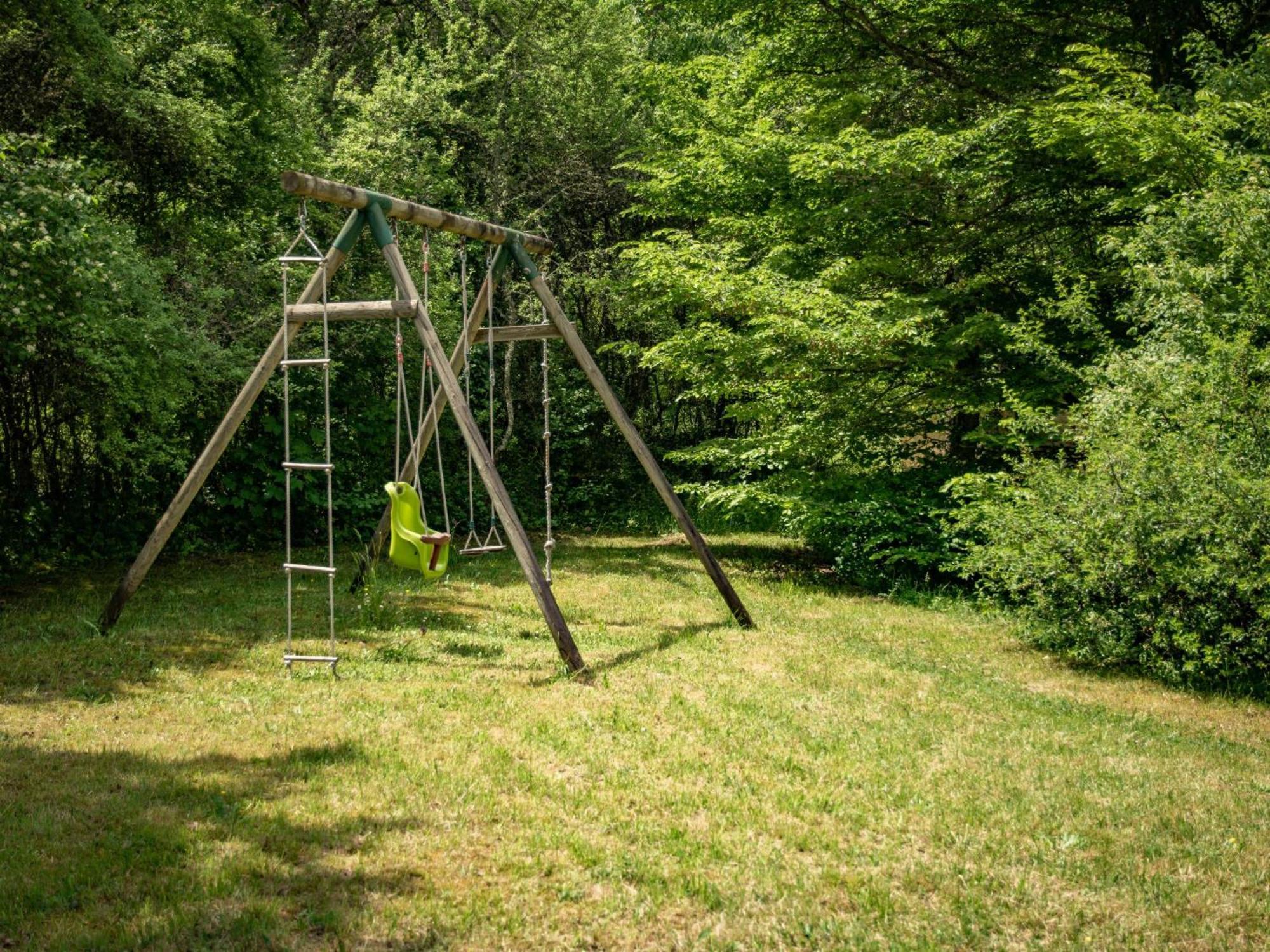 Gite Moulin de lAlbarède Saint-Cybranet Esterno foto